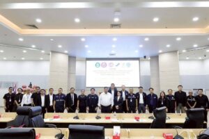 สวพ.จับมือเทศบาลนครสุราษฎร์ธานี ขับเคลื่อน “Smart Tuk Tuk” สู่ระบบขนส่งมวลชนอัจฉริยะเพื่อเมืองยั่งยืน