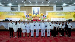สวพ.ร่วมพิธีวางพานพุ่ม น้อมรำลึกในพระมหากรุณาธิคุณ รัชกาลที่ 9 เนื่องในวันพ่อแห่งชาติ 2568